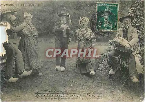 Ansichtskarte AK L Auvergne Pittoresque La bourree Folklore