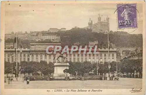 Cartes postales Lyon La Place Bellecour et Fourviere