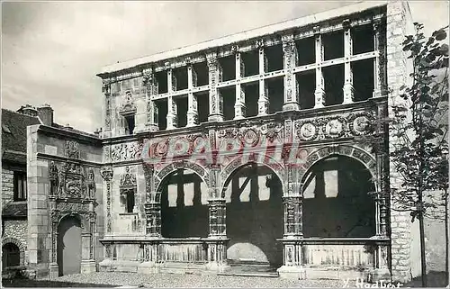 Cartes postales moderne Moret sur Loing S et M La Maison de Francois nagure dans une cour donnant sur la grande rue