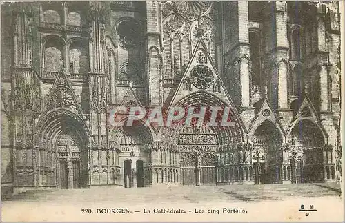 Cartes postales Bourges La Cathedrale Les cinq Portails