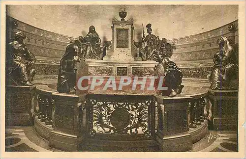 Cartes postales Chateau de Chantilly la Douce France Mausolee d'Henri II Prince de Conde