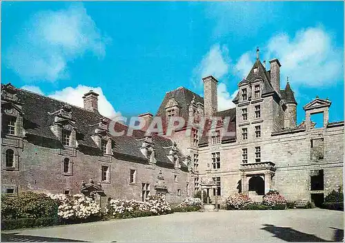 Cartes postales moderne Saint Vougay (Finistere) Le Chateau de Kerjean (XVIe S La Cour et le Logis Principal