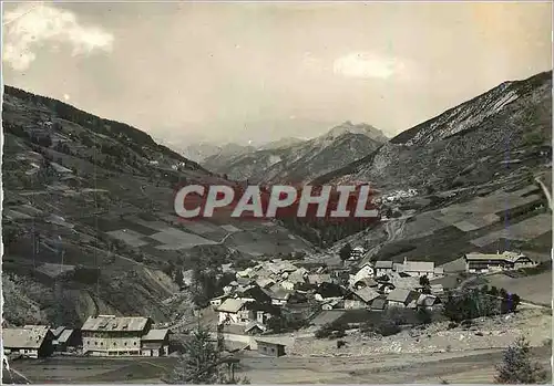 Cartes postales moderne Vars Sainte Marie (H A) Route des Grandes Alpes alt 1658 m Vue Generale dans le fond