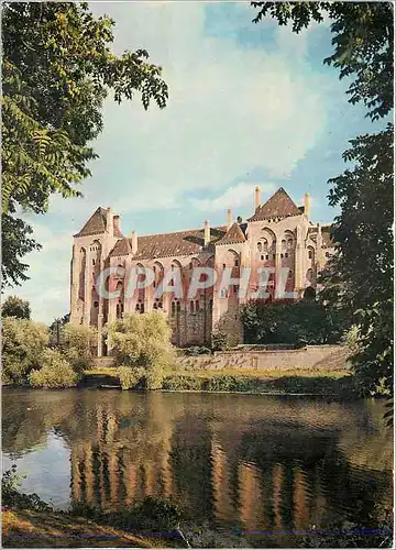 Cartes postales moderne Abbaye de Saint Pierre de Solesmes (Sarthe) La Facade Nord sur la Sarthe