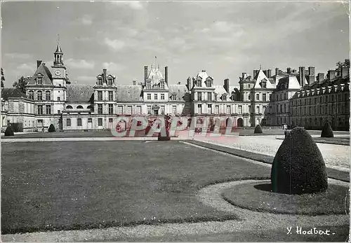 Cartes postales moderne Fontainebleau (S et M) Le Palais Cour du Cheval Blanc (1626) ou des Adieux (20 Avr 1814)