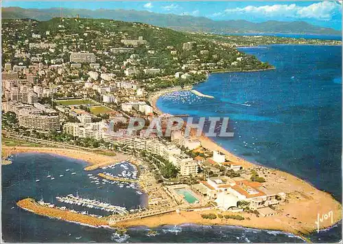 Cartes postales moderne Cannes (Alpes Maritimes) La Cote d'Azur Couleurs et Lumieres de France Pointe de la Croisette et