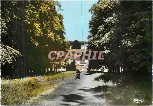 Cartes postales moderne Broglie (Eure) Le Chateau vu de l'Allee Royale