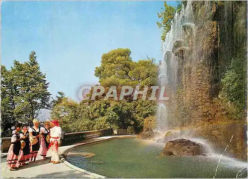 Cartes postales moderne Nice Cascade du Chateau et Groupe Folklorique