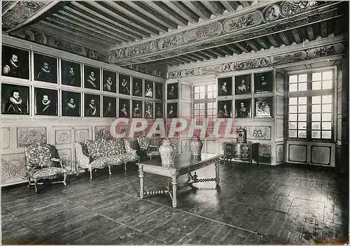 Cartes postales moderne Bussy Rabutin par Bussy le Grand (Cote d'Or) Le Chateau (XVIe XVIIe S) Salon des Hommes de Guerr