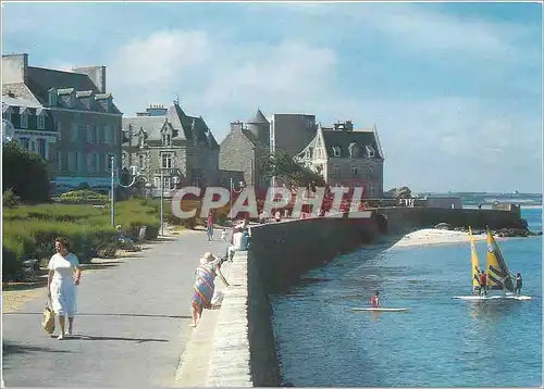 Cartes postales moderne Roscoff (Finistere) La Bretagne en Couleurs Promenade en Bord de Mer devant L'Institut Marin Pla