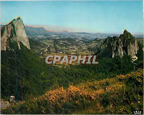 Cartes postales moderne Environs de Mont Dore L'Auvergne Roches Tuiliere et Sanodoire