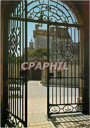 Cartes postales moderne Uzes (Gard) 1er Duche de France Residence des Ducs d'Uzes depuis 10 Siecles L'Entree du Duche