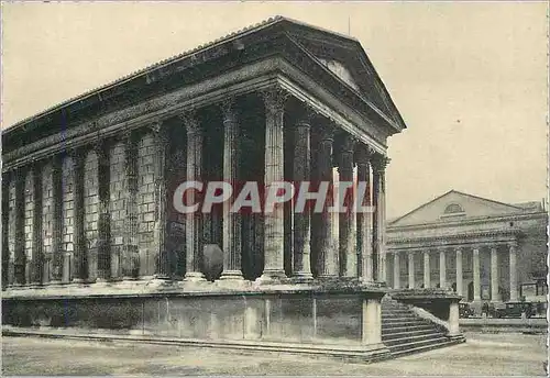 Cartes postales moderne Nimes (Gard) La Maison Carree (Monument Romain)