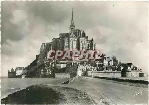 Cartes postales moderne Le Mont Saint Michel (Manche) l'Arrivee par Maree d'Equinoxe