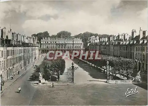 Cartes postales moderne Place de la Carriere et Arc de Triomphe