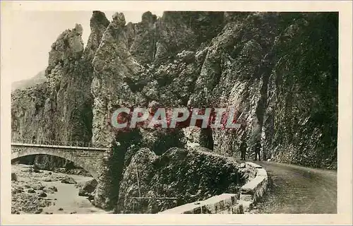 Cartes postales moderne Guillaumes (A M) Pont de Sauze les Tunnels Route des Alpes