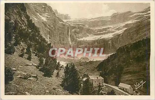 Cartes postales Gavarnie Le Cirque et l'Hotel