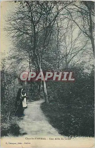 Cartes postales Cenacle d'Amiens Une Allee du Jardin
