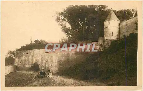 Cartes postales Montreuil sur Mer Les Remparts a la Fontaine ds Cleres