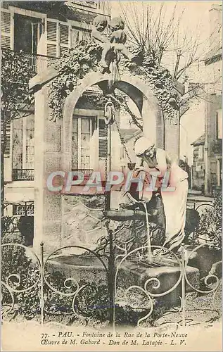 Cartes postales Pau Fontaine de la Rue de la Porte Neuve