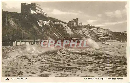 Ansichtskarte AK Biarritz La Cote des Basques par Gros Temps