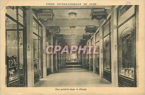 Cartes postales Foire Internationale de Lyon Une Galerie dans le Palais