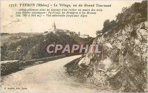 Cartes postales Yzeron (Rhone) Le Village vu du Grand Tourant