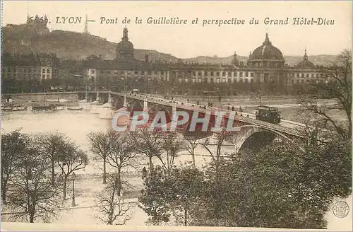 Ansichtskarte AK Lyon Pont de la Guillotiere et Perspective du Grand Hotel Dieu