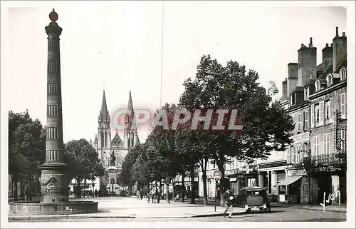 Moderne Karte Moulins (Allier) Place d'Allier et Eglise du Cacre Coeur