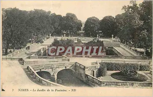 Cartes postales Nimes Le Jardin de la Fontaine