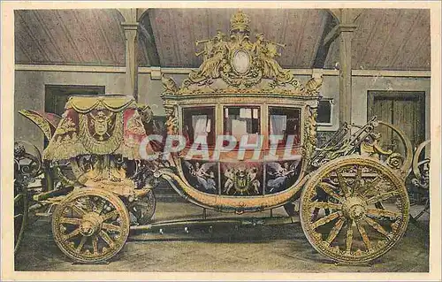 Cartes postales Versailles (Trianon) Musee des Voitures Voiture du Sacre