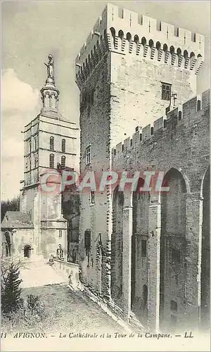 Cartes postales Avignon La Cathedrale et la Tour de la Campagne