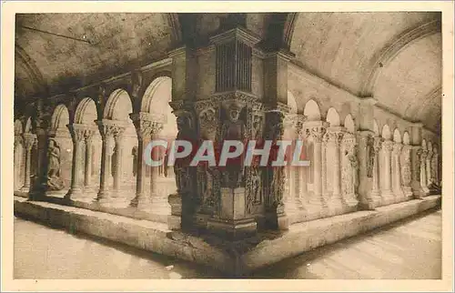 Cartes postales Arles Cloitre St Trophime Les Galeries XII Siecle
