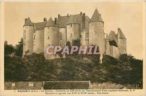 Ansichtskarte AK Luynes (I et L) le Chateau Construit au XIIe siecle sur l'Emplacement d'une Ancienne Forteresse