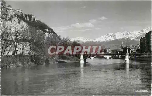 Cartes postales moderne Grenoble (Isere) Pont de la Porte de France Eglise Saint Andre