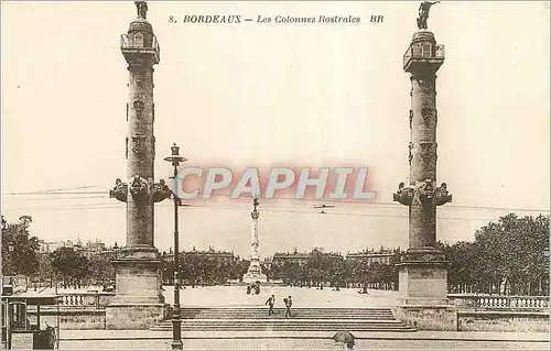 Cartes postales Bordeaux Les Colonnes Rostrales