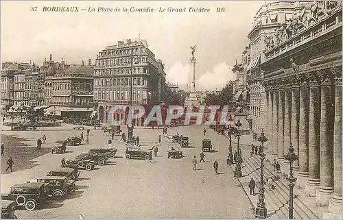 Ansichtskarte AK Bordeaux La Place de la Comedie le Grand Theatre