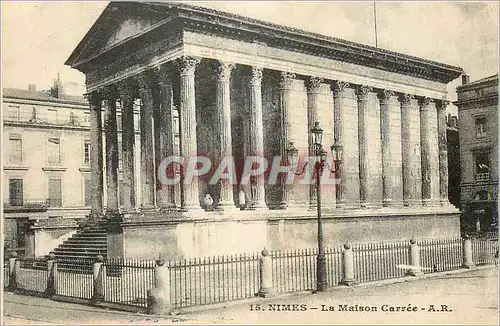 Ansichtskarte AK Nimes La Maison Carree