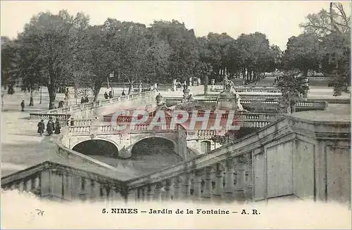 Cartes postales Nimes Jardin de la Fontaine