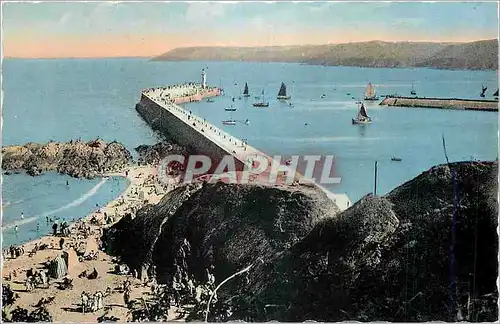 Cartes postales moderne Binic La Jetee le Tour des Gardes