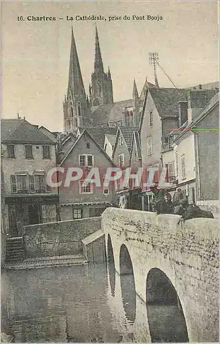 Ansichtskarte AK Chartres La Cathedrale prise du Pont Doujou