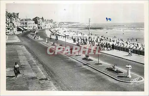 Cartes postales moderne Les Sables d'Olonne (Vendee) la Plage