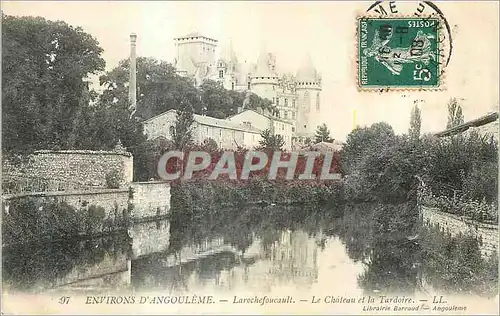 Ansichtskarte AK Environs d'Angouleme La Rochefoucauld le Chateau et la Tardoire