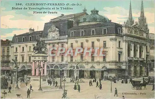 Cartes postales Clermont Ferrand (P de D) Statue de Vercingetorix et le Theatre PLace de Jaude