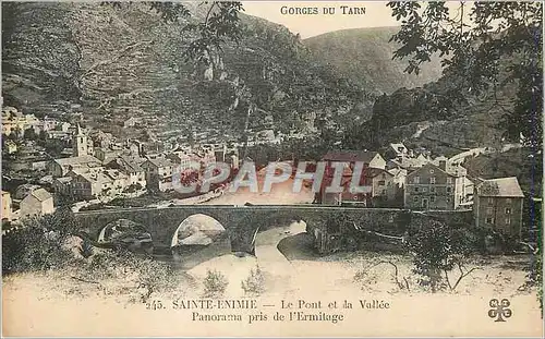 Cartes postales Sainte Enimie le Pont et la Vallee Panorama pris de l'Ermitage