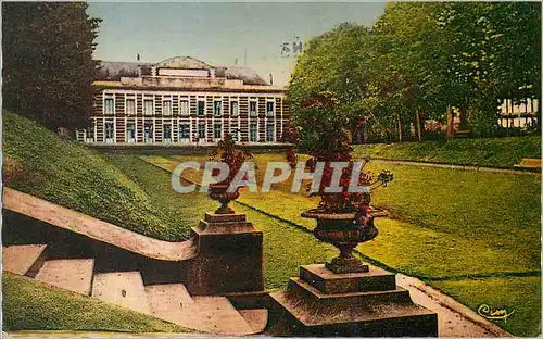 Cartes postales Le Cateau (Nord) Jardin Public Le Palais Fenelon