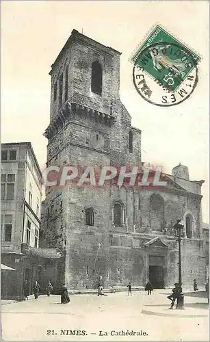 Cartes postales Nimes La Cathedrale