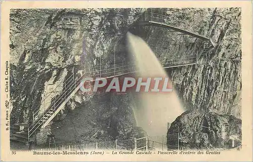 Cartes postales Baume les Messieurs (Jura) La Grande Cascade Passerelle d'entree des Grottes