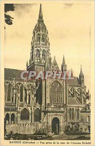 Cartes postales Bayeux (Calvados) Vue prise de la cour de l'Ancien Eveche
