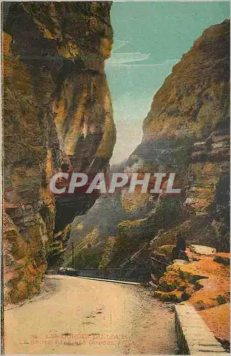 Cartes postales Les Gorges du Loup La Route dans les Gorges